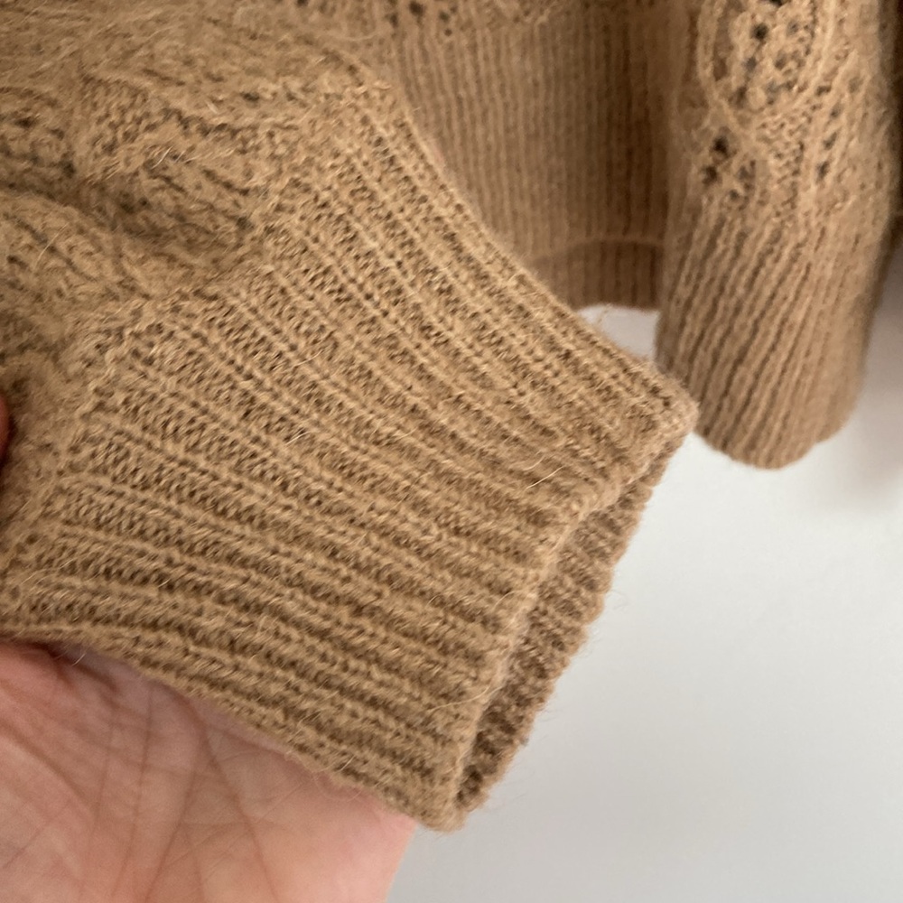 J.Crew Women's Key Hole Sweater Size M - Picture 3 of 11